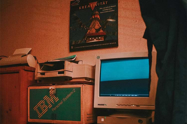 What It Was like to Build a Website in the 90s