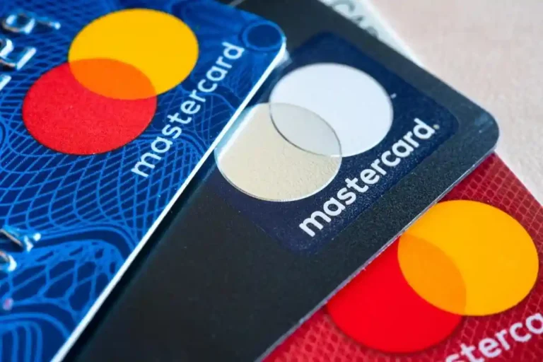 Mastercard will fight fraudsters using AI